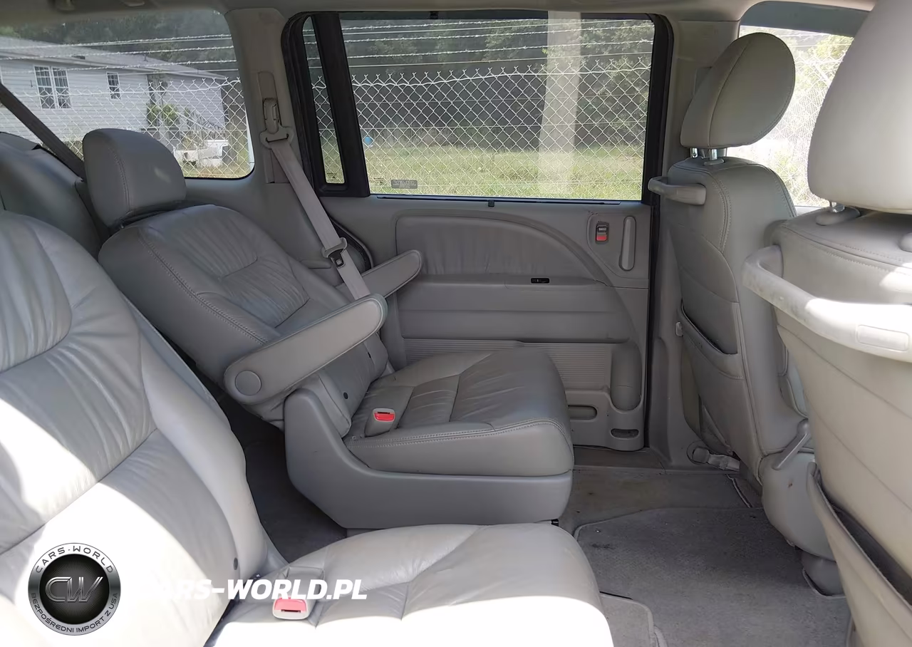2008 Honda Odyssey Touring VIN:5FNRL38908B010429 - 8