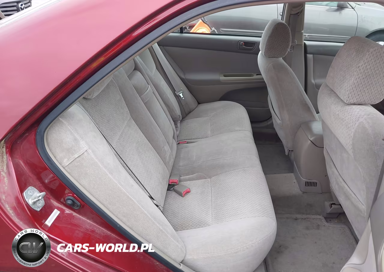 2002 Toyota Camry Le VIN:4T1BE32K72U106267 - 8