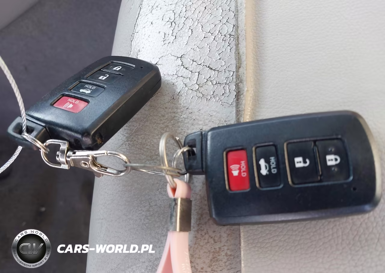 2012 Toyota Camry Se-Le-Xle VIN:4T4BF1FK2CR240090 - 11