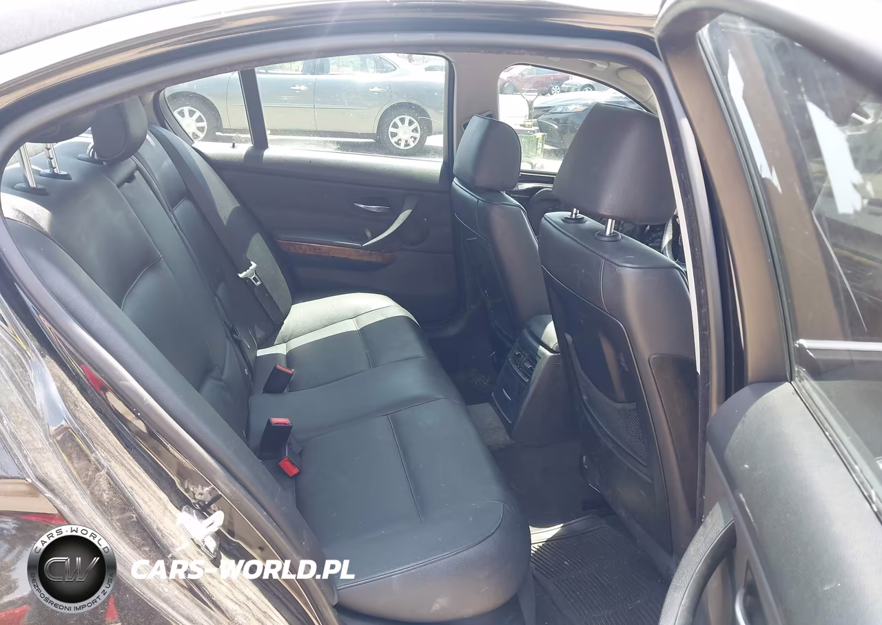 2006 BMW 330I VIN:WBAVB33556KR79551 - 8