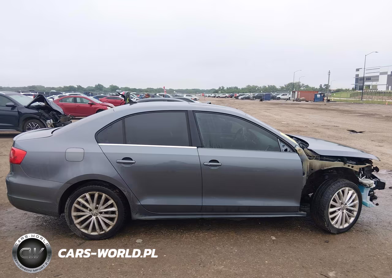2014 Volkswagen Jetta 2.0L Tdi VIN:3VWLL7AJ4EM380109 - 13