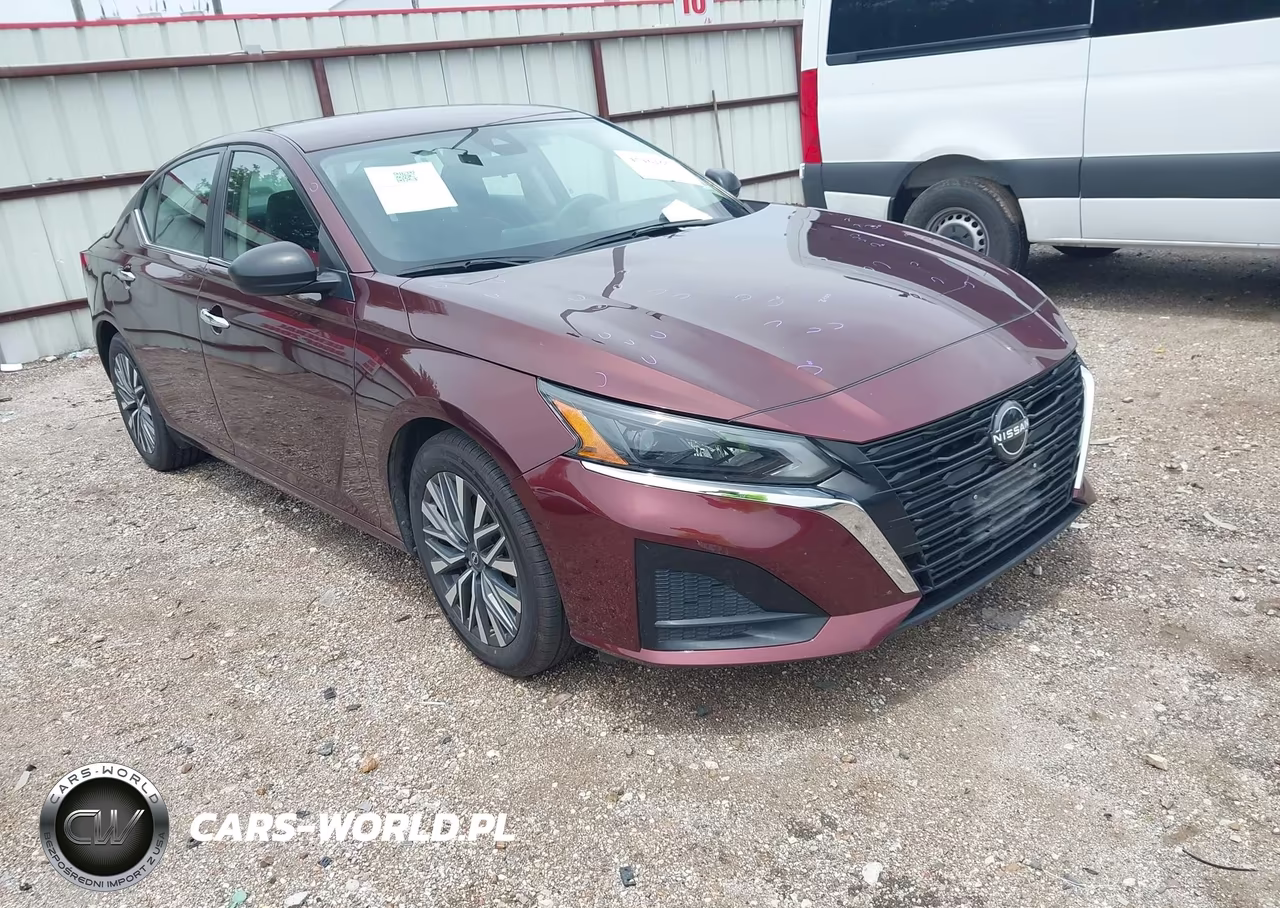 2024 Nissan Altima Sv Fwd
