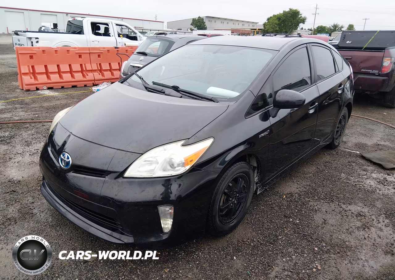 2014 Toyota Prius Two VIN:JTDKN3DU6E1815894 - 2