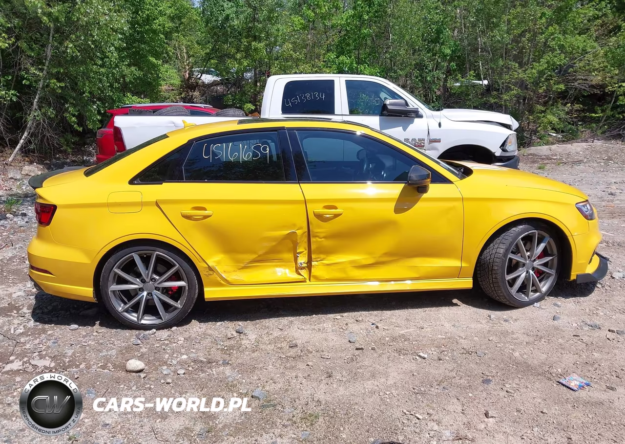 2017 Audi S3 2.0T Premium Plus VIN:WAUB1GFF2H1047382 - 13