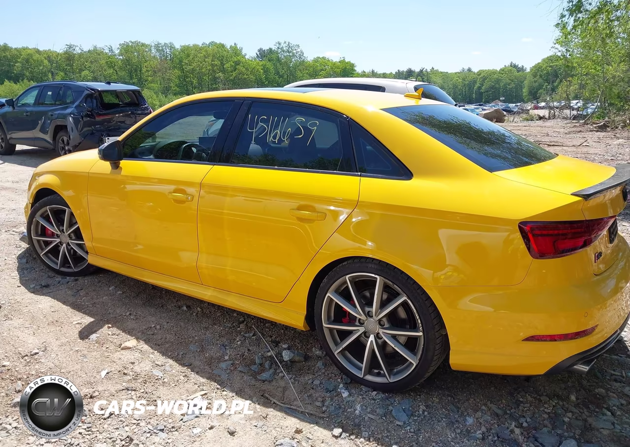 2017 Audi S3 2.0T Premium Plus VIN:WAUB1GFF2H1047382 - 14