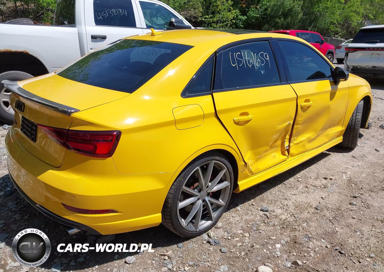 2017 Audi S3 2.0T Premium Plus VIN:WAUB1GFF2H1047382 - 4