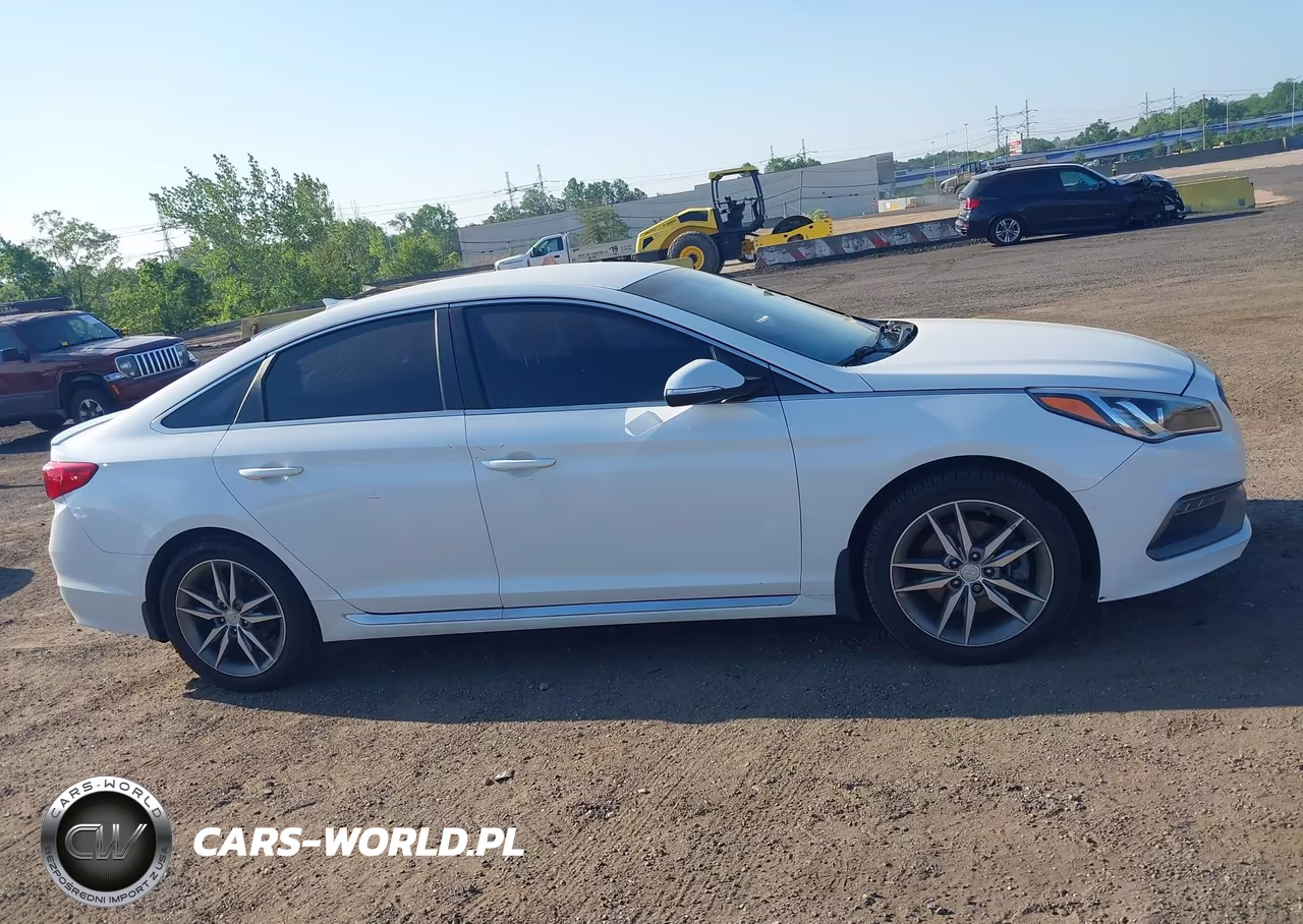 2017 Hyundai Sonata Sport-Limited VIN:5NPE34AB2HH465575 - 13