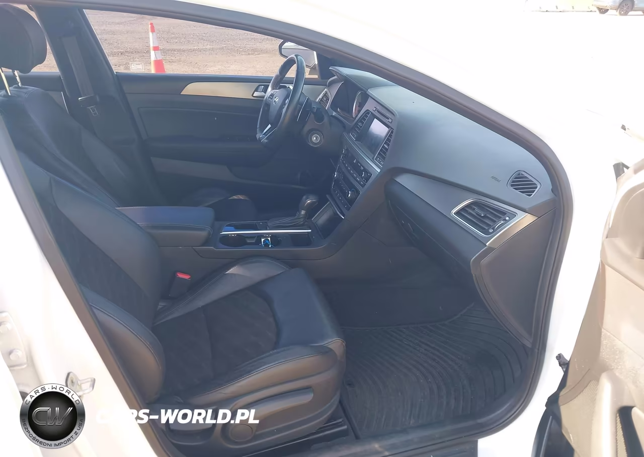 2017 Hyundai Sonata Sport-Limited VIN:5NPE34AB2HH465575 - 5