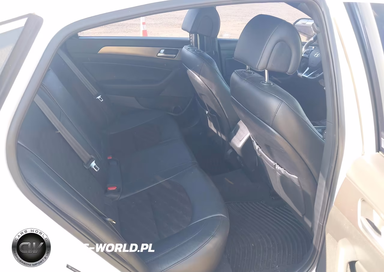 2017 Hyundai Sonata Sport-Limited VIN:5NPE34AB2HH465575 - 8