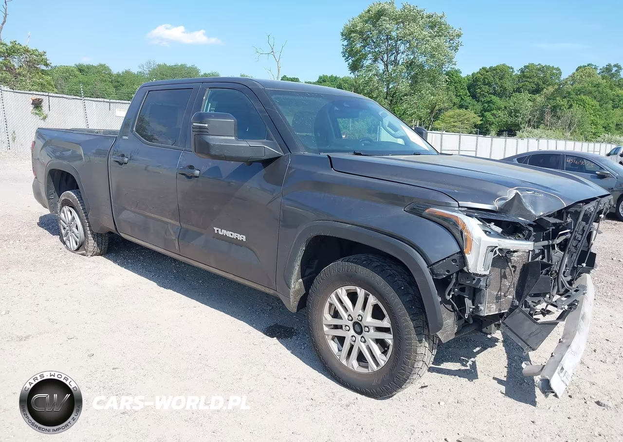2023 Toyota Tundra Sr5 – zdjęcie 1 z 17