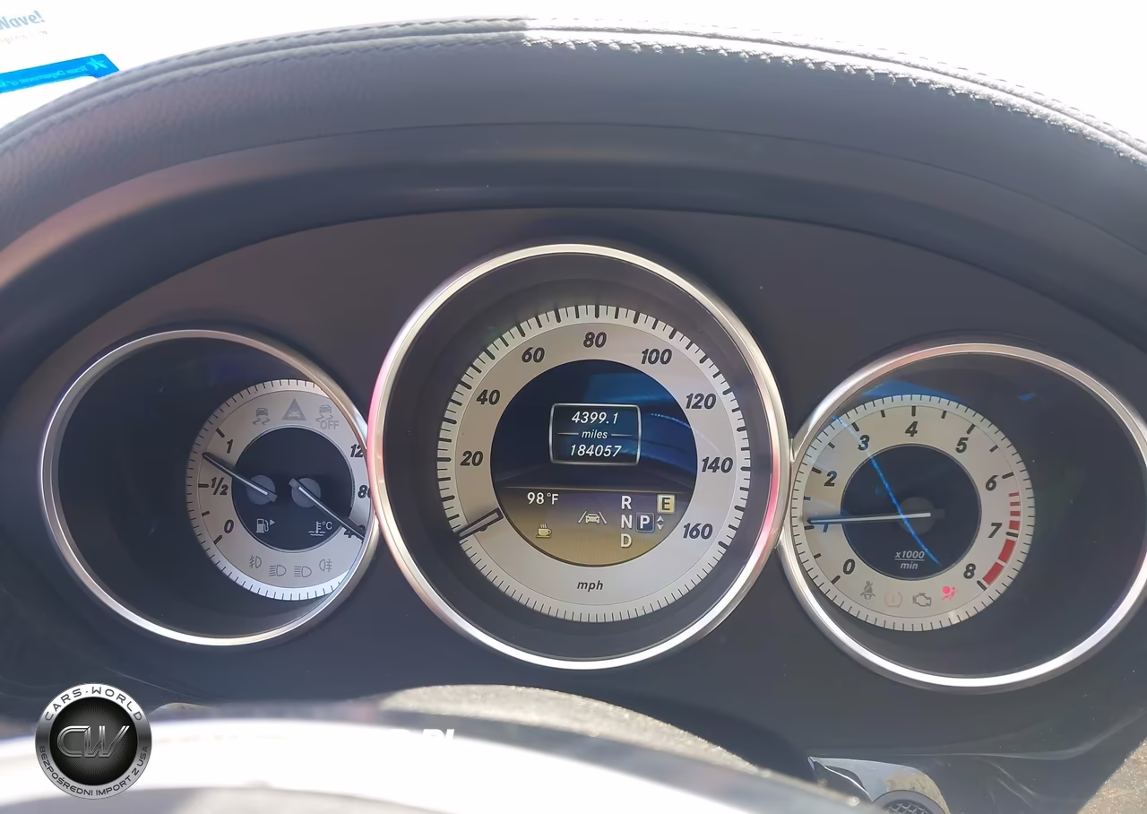 2012 Mercedes-Benz Cls 550 VIN:WDDLJ7DB6CA057452 - 7