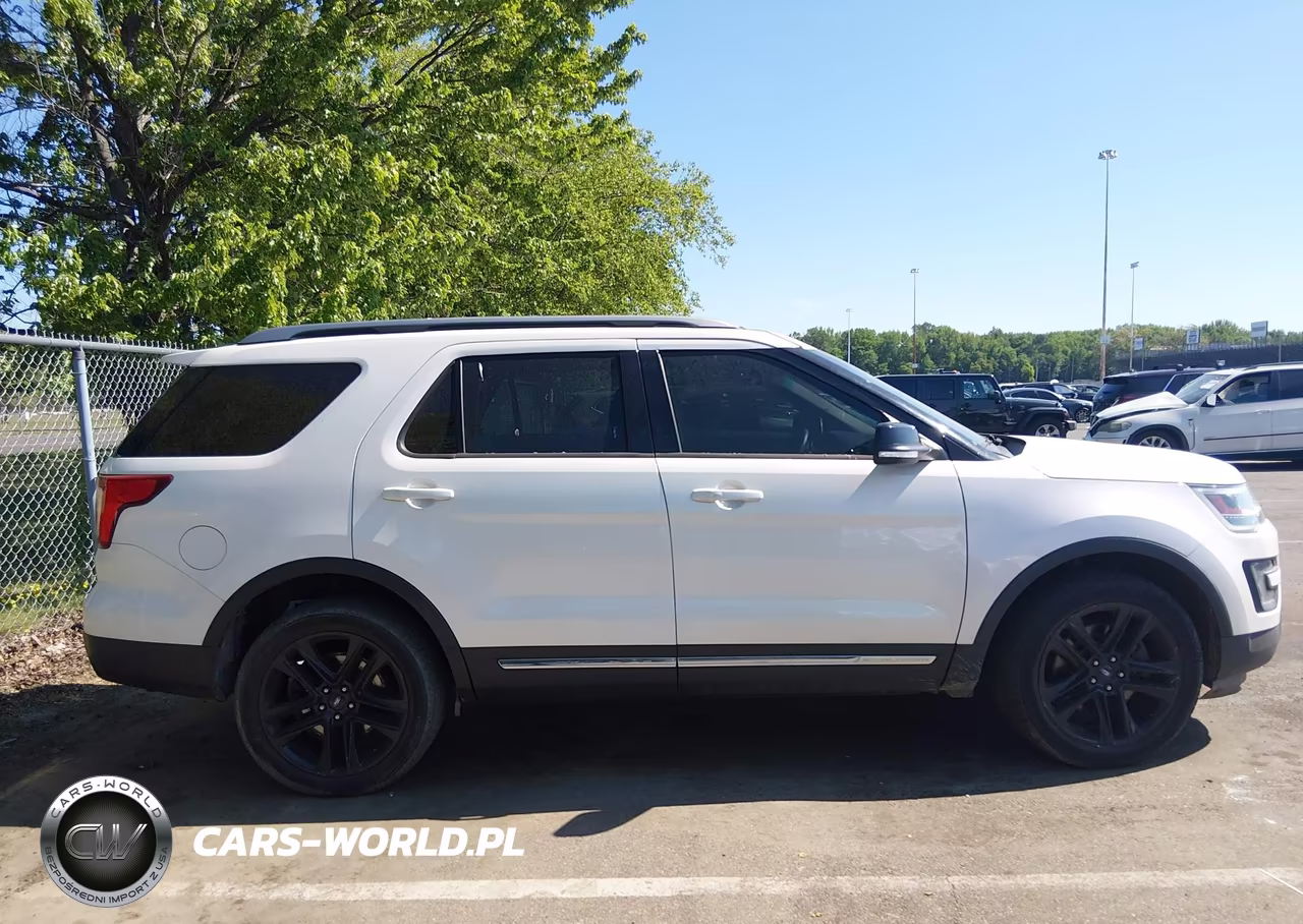 2016 Ford Explorer Xlt VIN:1FM5K8D85GGA21972 - 13