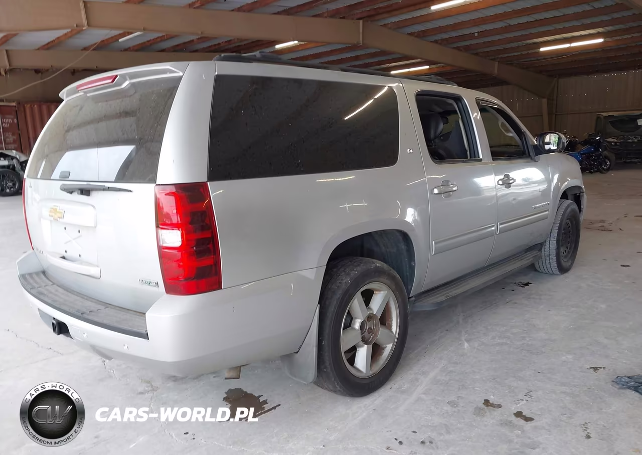 2012 Chevrolet Suburban 1500 Lt VIN:1GNSKJE78CR123180 - 4