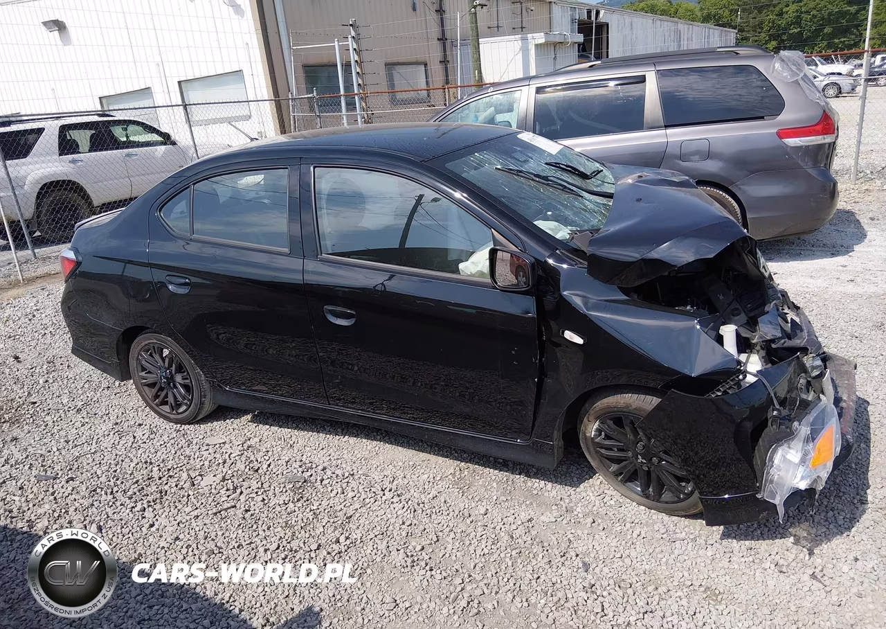 2024 Mitsubishi Mirage G4 Black Edition VIN:ML32FUFJ1RHF18735 - 14