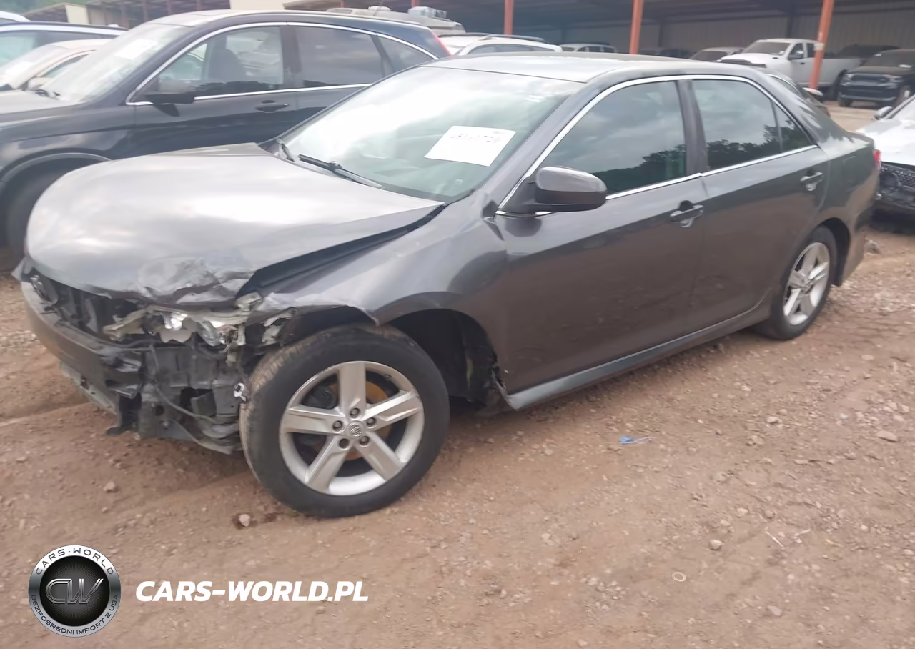 2014 Toyota Camry Se VIN:4T1BF1FK2EU335570 - 2