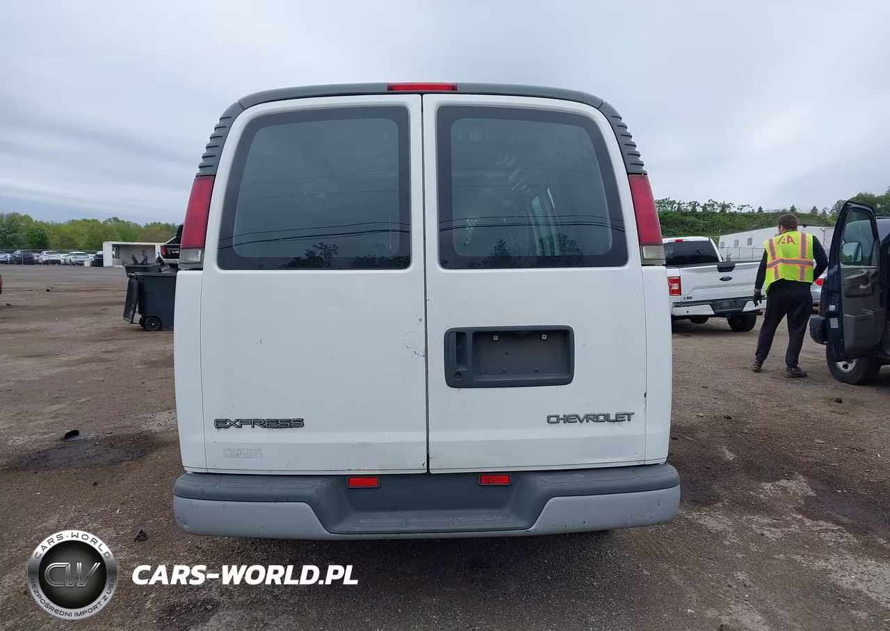 2002 Chevrolet Express VIN:1GCFG15W421245759 - 16