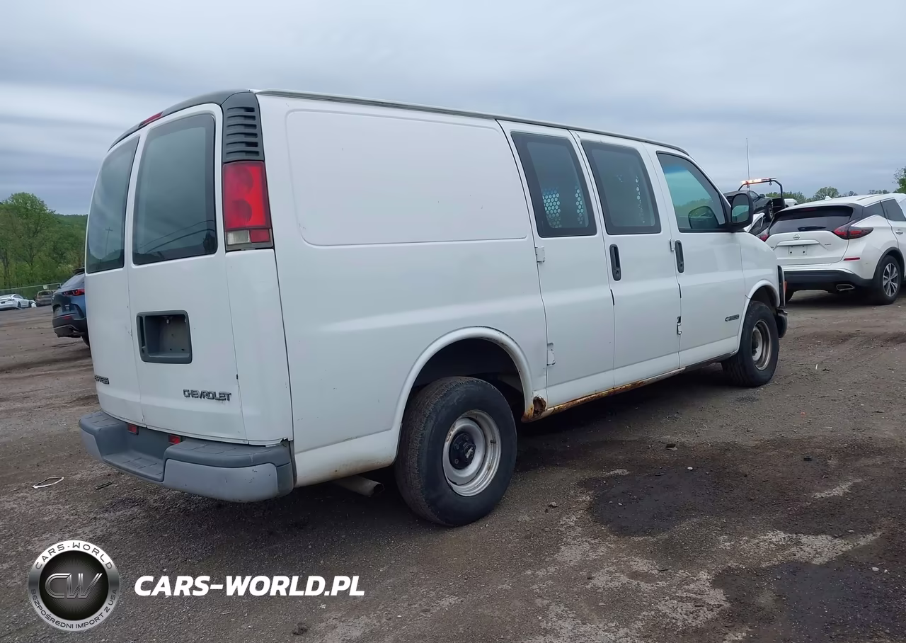 2002 Chevrolet Express VIN:1GCFG15W421245759 - 4