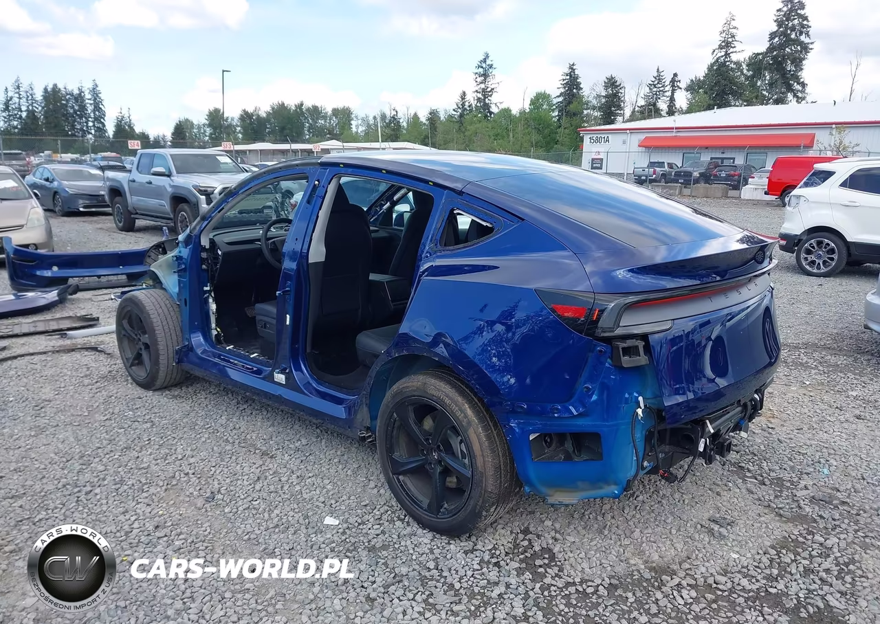 2026 Tesla Model Y Premium Rear-Wheel Drive-Rear-Wheel Drive VIN:7SAYGDED6TF448303 - 3