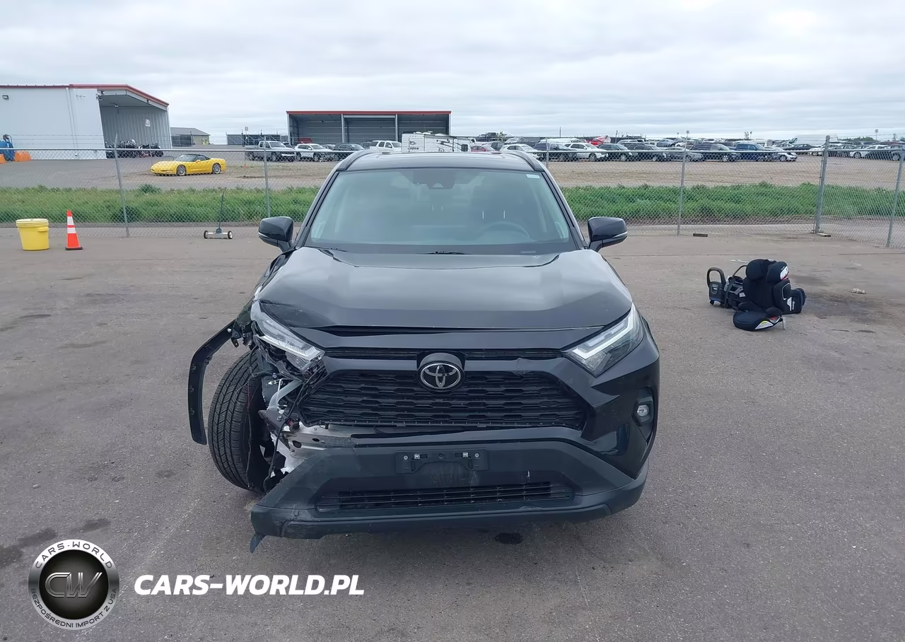2023 Toyota Rav4 Xle Premium VIN:2T3A1RFV7PC363976 - 13