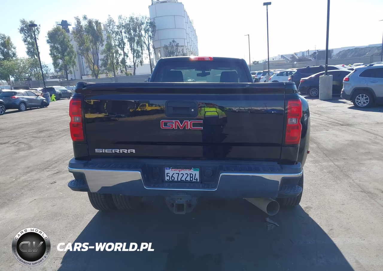 2015 GMC Sierra 3500Hd VIN:1GT321E80FZ526094 - 16