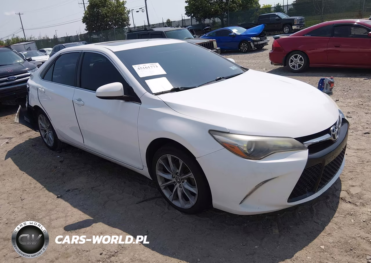 2017 Toyota Camry Xse – zdjęcie 1 z 15