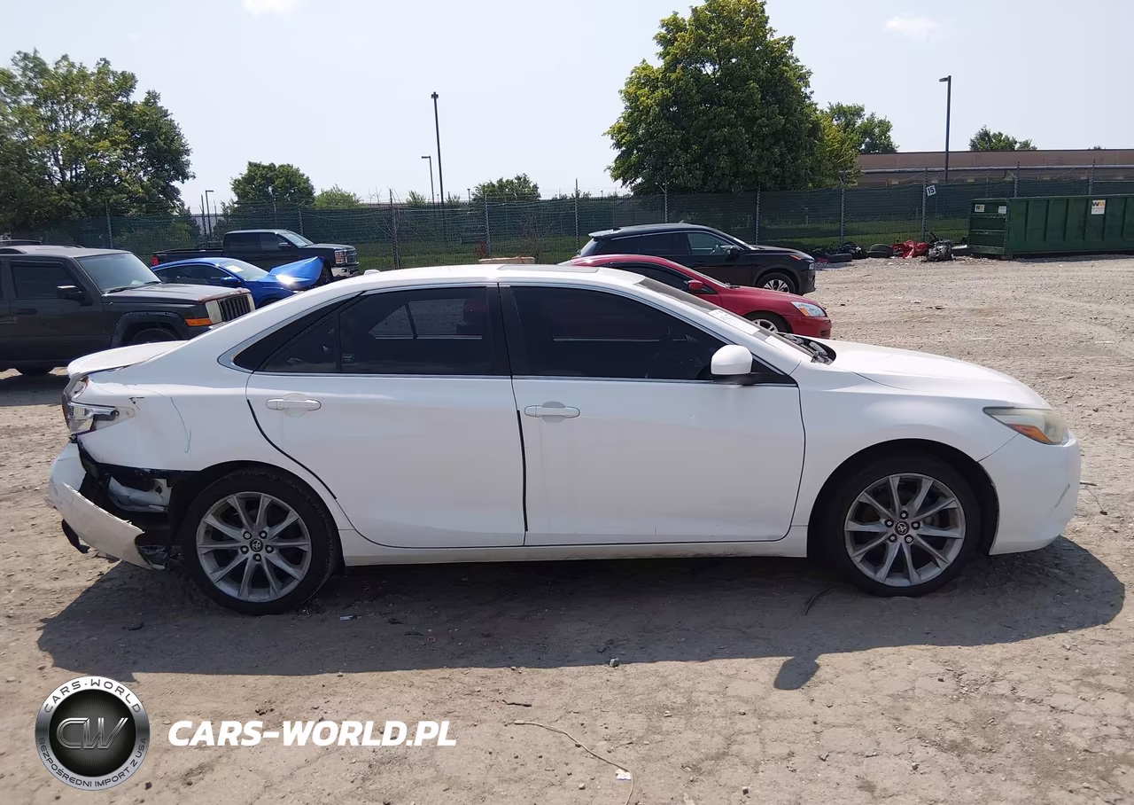 2017 Toyota Camry Xse VIN:4T1BF1FK8HU633125 - 12