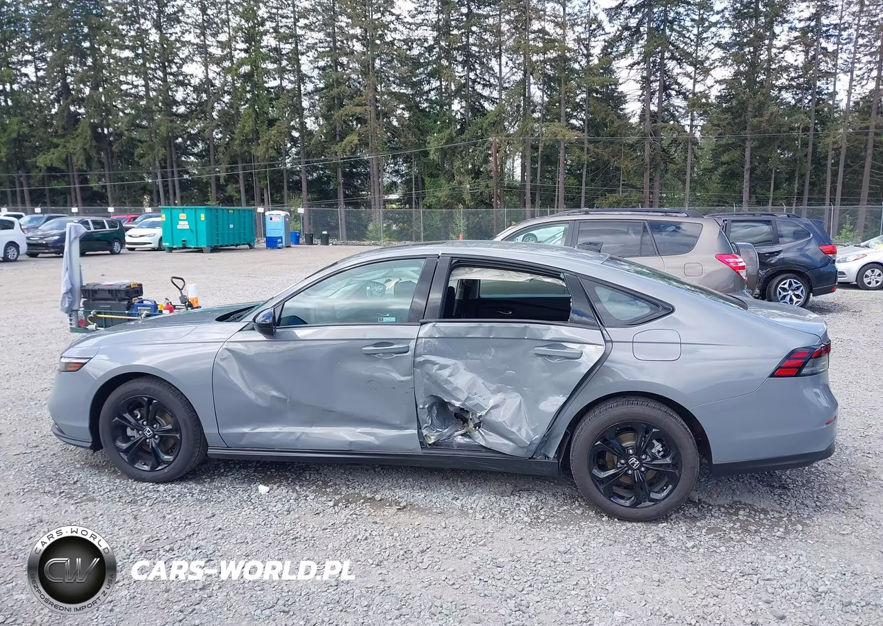 2025 Honda Accord Se VIN:1HGCY1F47SA063505 - 14