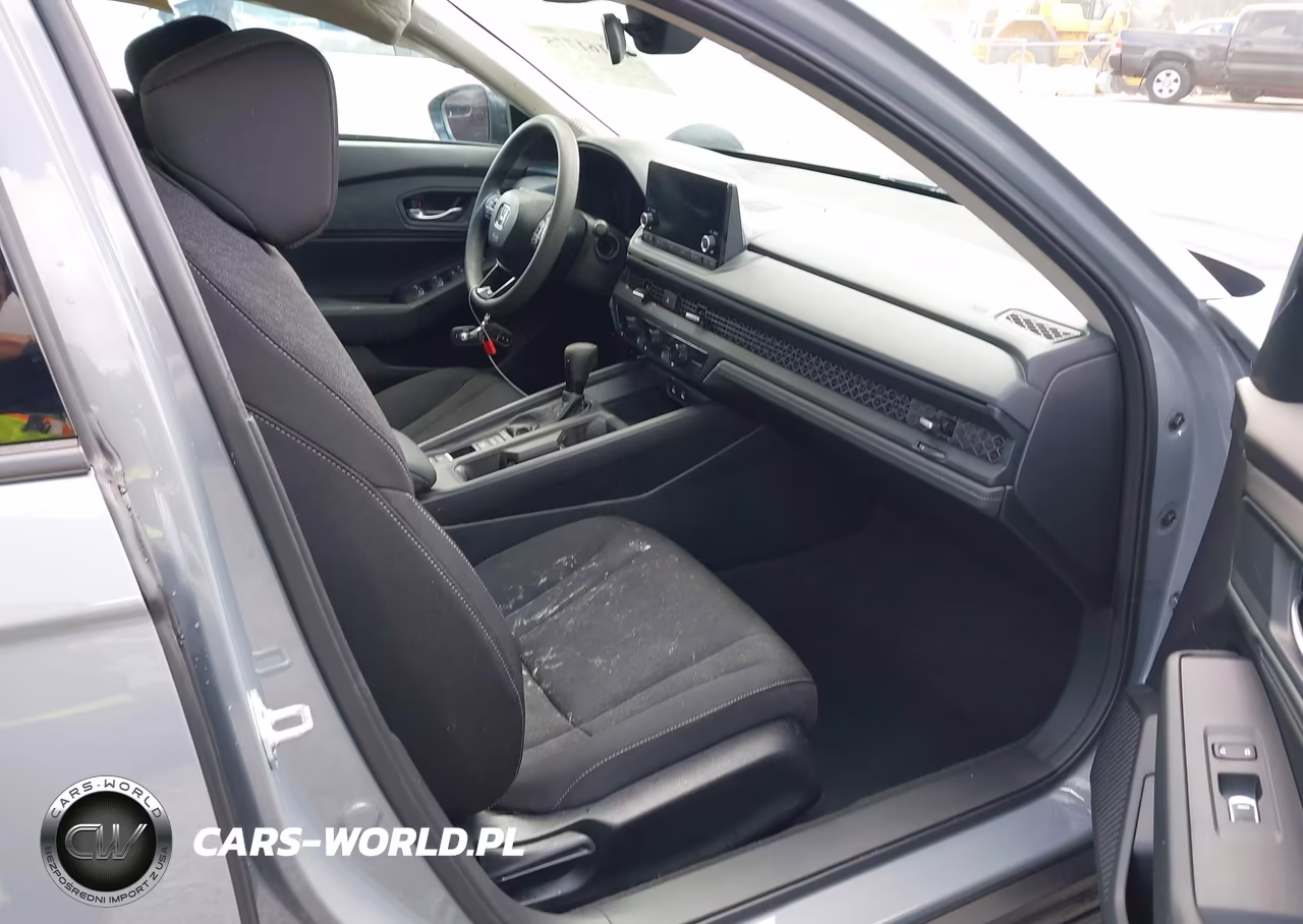 2025 Honda Accord Se VIN:1HGCY1F47SA063505 - 17