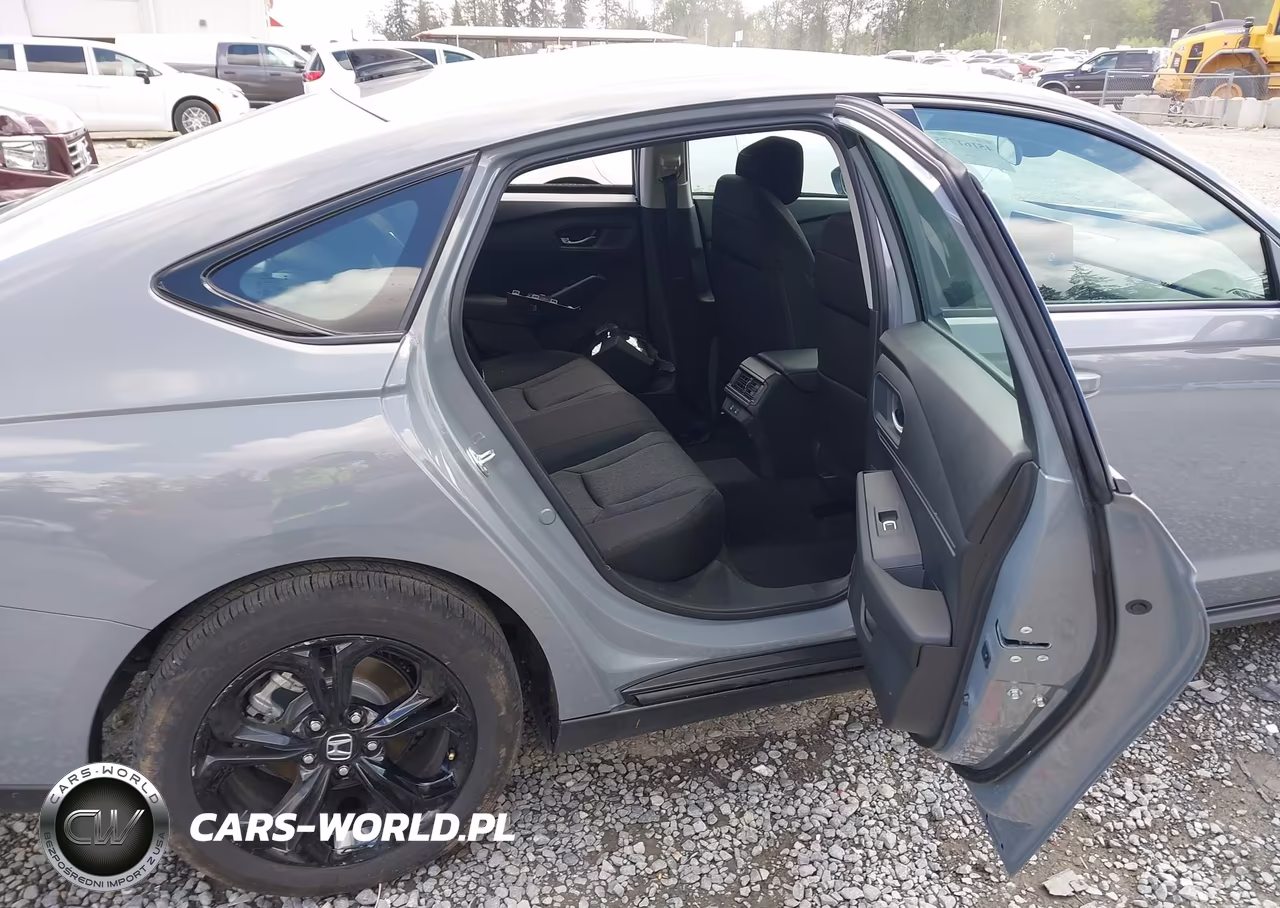 2025 Honda Accord Se VIN:1HGCY1F47SA063505 - 8
