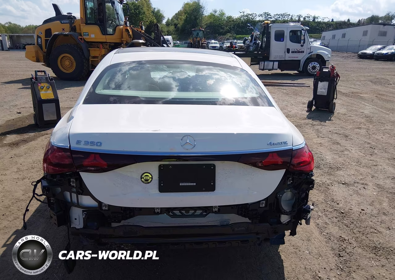 2026 Mercedes-Benz E 350 VIN:W1KLF4HB4TA251973 - 17