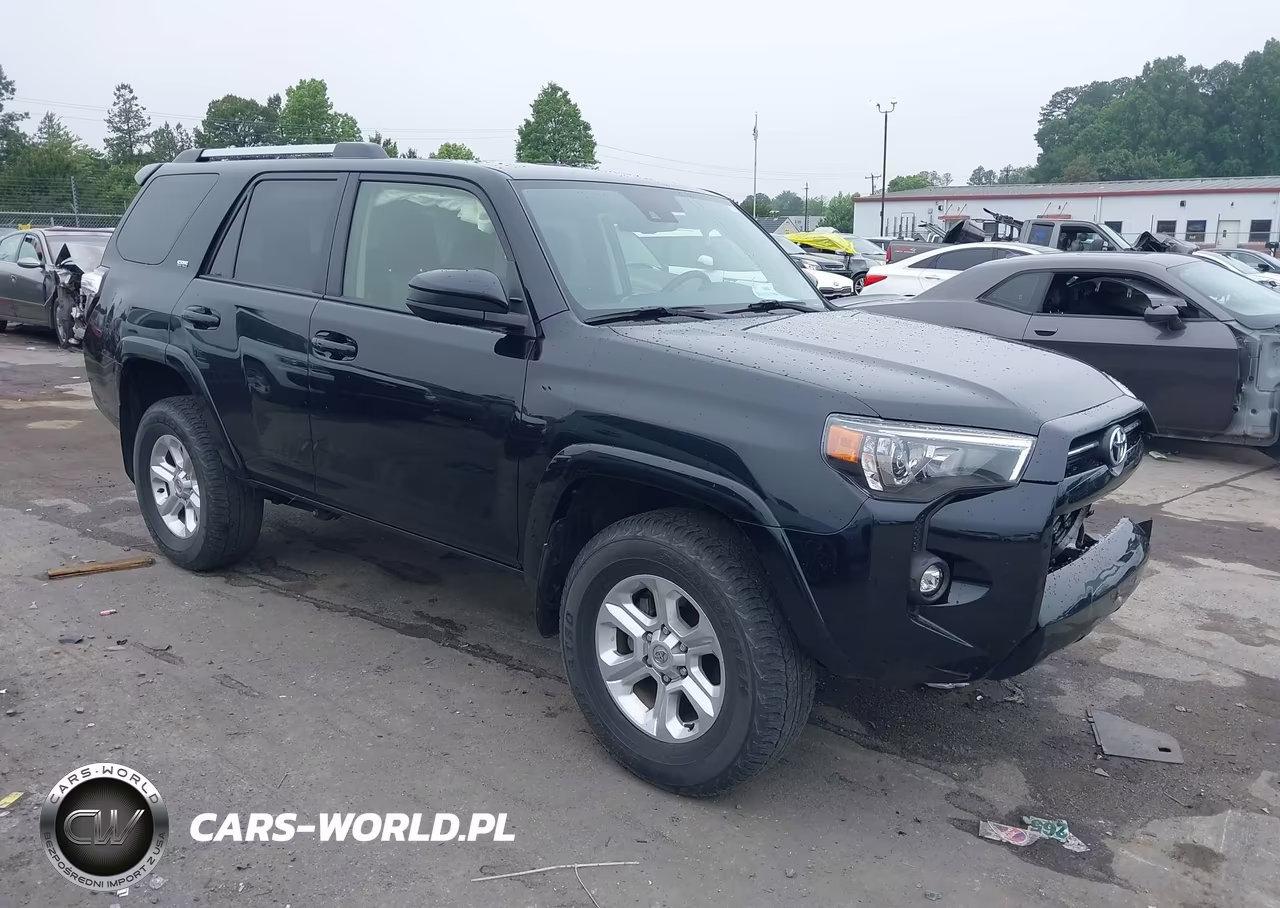 2022 Toyota 4Runner Sr5 – zdjęcie 1 z 16