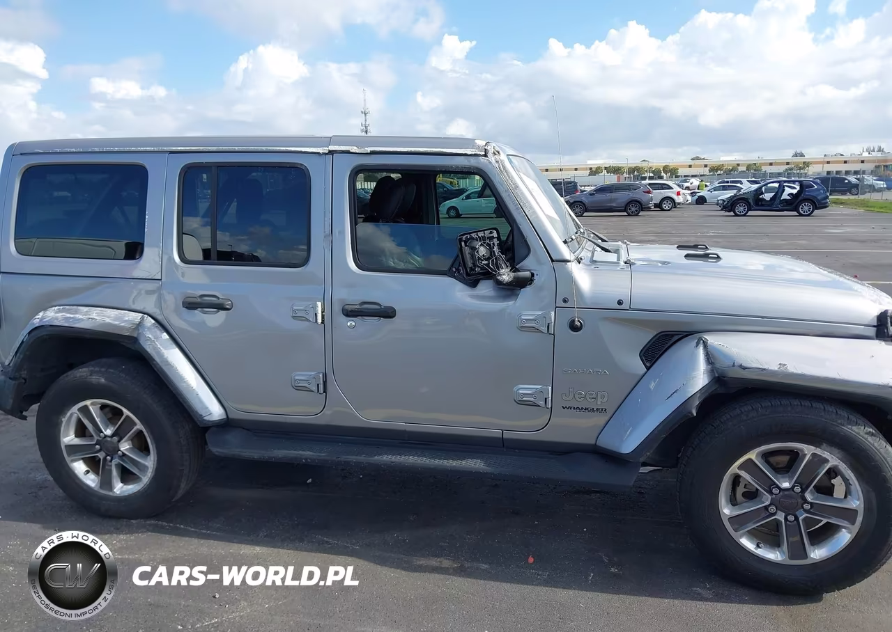 2021 Jeep Wrangler Unlimited Sahara 4X4 VIN:1C4HJXEN9MW613945 - 6