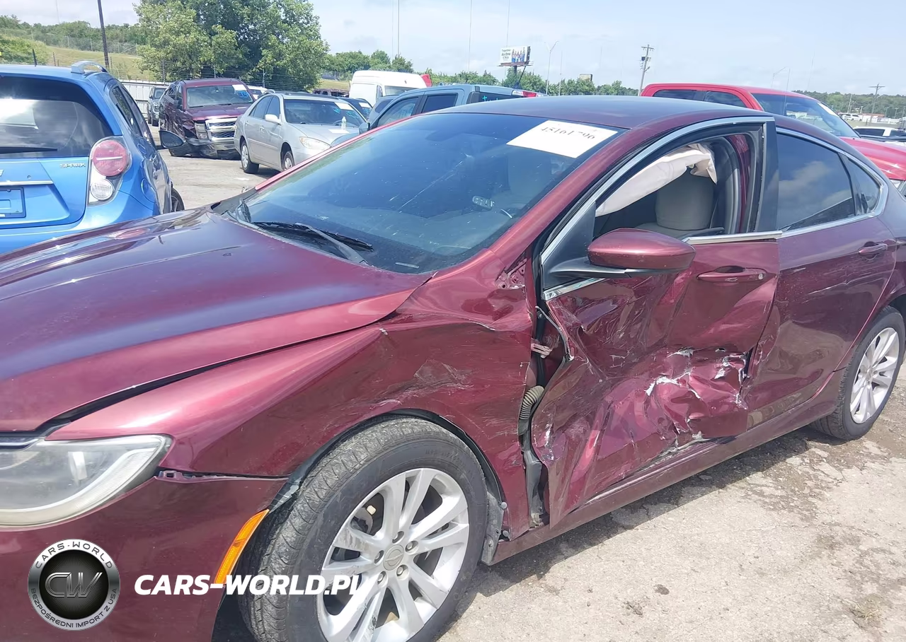 2015 Chrysler 200 Limited VIN:1C3CCCAB0FN654048 - 6