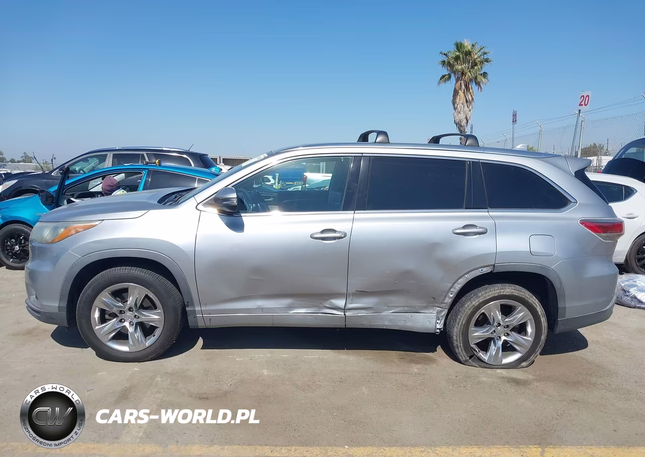 2015 Toyota Highlander Limited V6 VIN:5TDYKRFH3FS079846 - 14