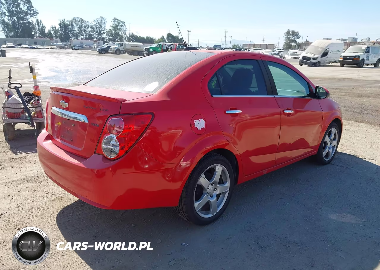 2016 Chevrolet Sonic Ltz Auto VIN:1G1JE5SB4G4148102 - 4