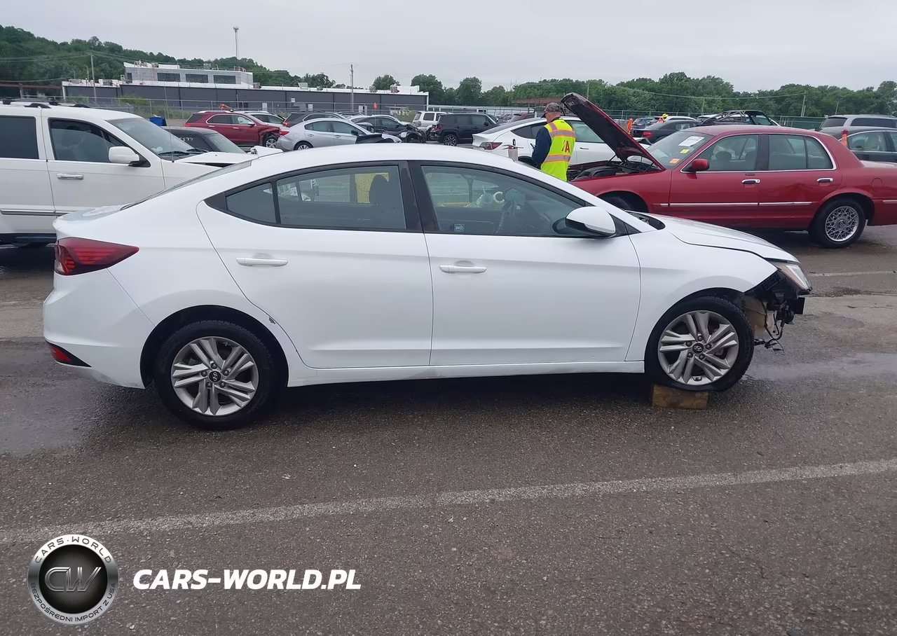 2020 Hyundai Elantra Sel VIN:5NPD84LF2LH511606 - 14