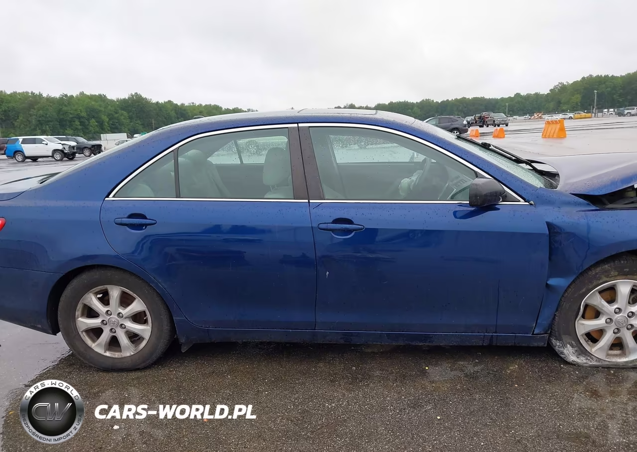 2011 Toyota Camry Le VIN:4T1BF3EK4BU621851 - 13