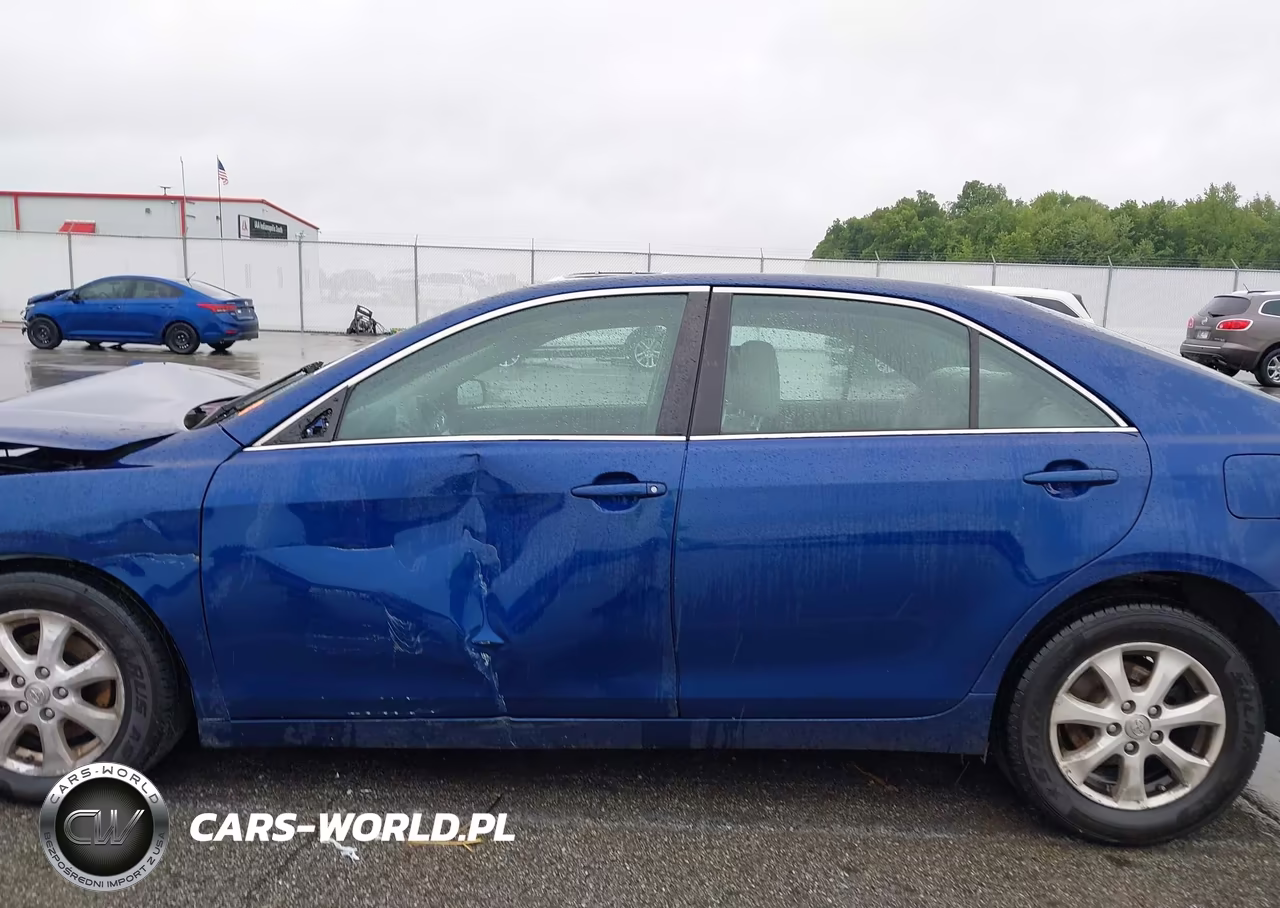 2011 Toyota Camry Le VIN:4T1BF3EK4BU621851 - 14