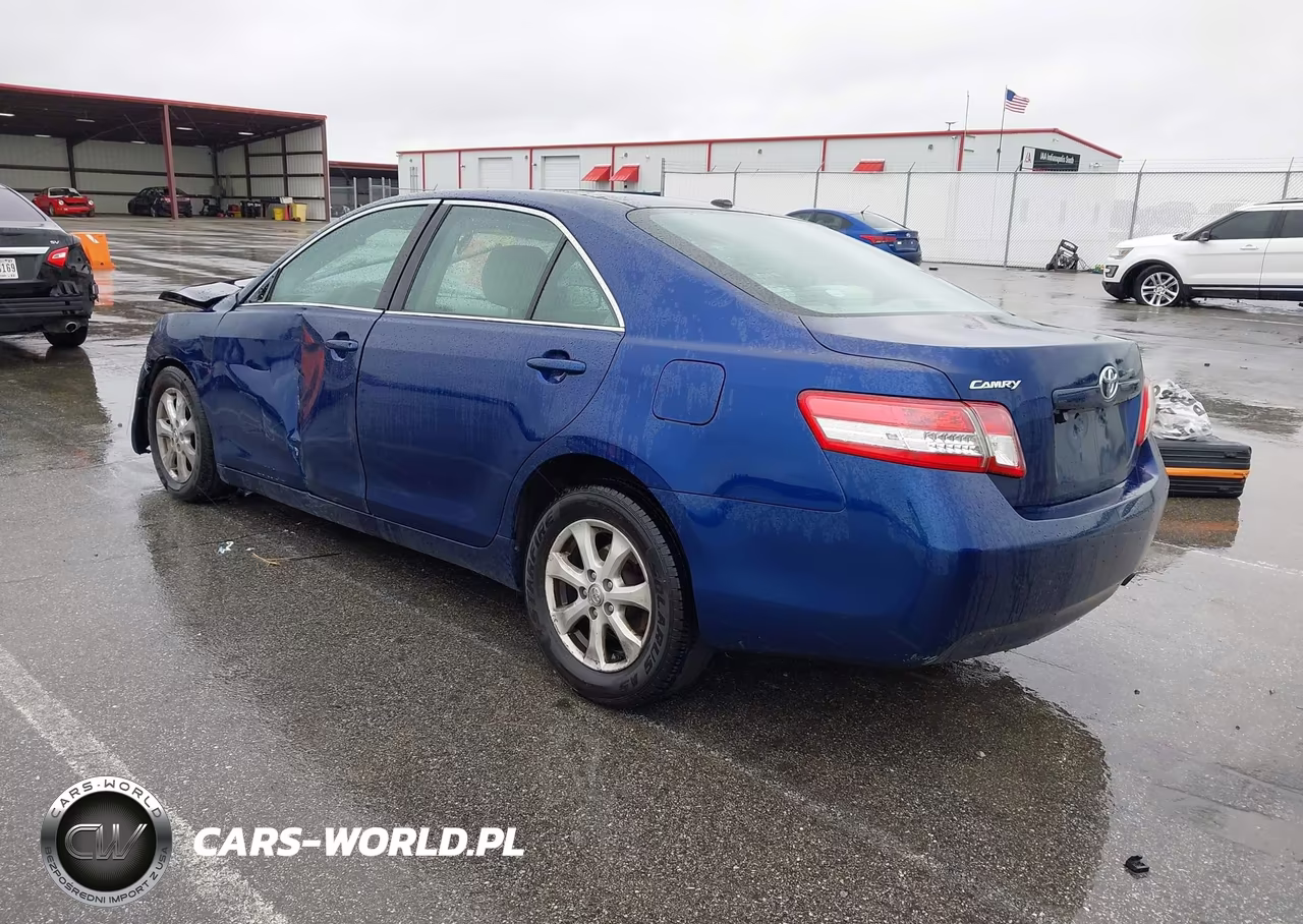 2011 Toyota Camry Le VIN:4T1BF3EK4BU621851 - 3