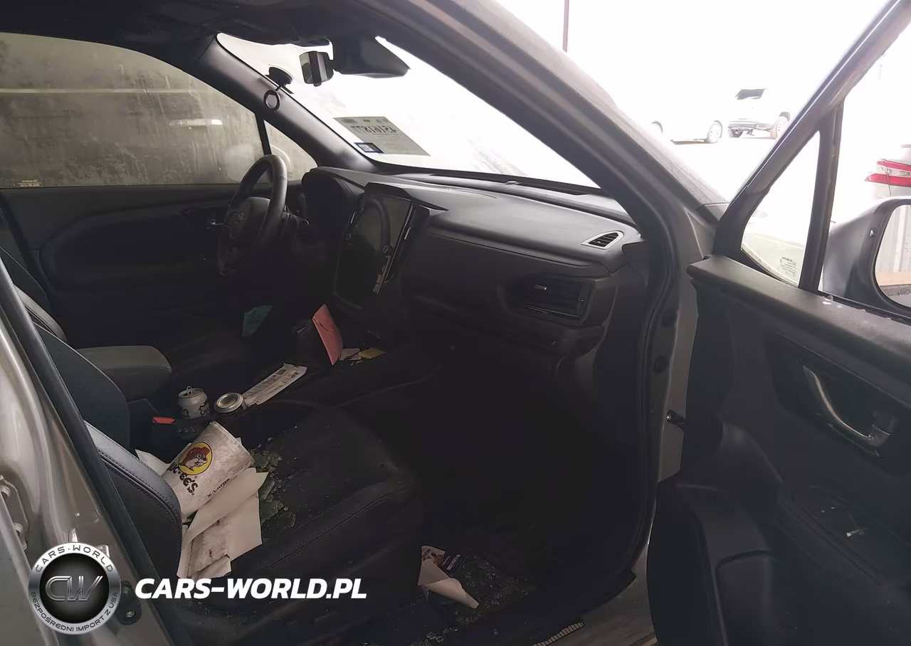 2025 Subaru Forester Touring VIN:JF2SLDTC7SH415982 - 5