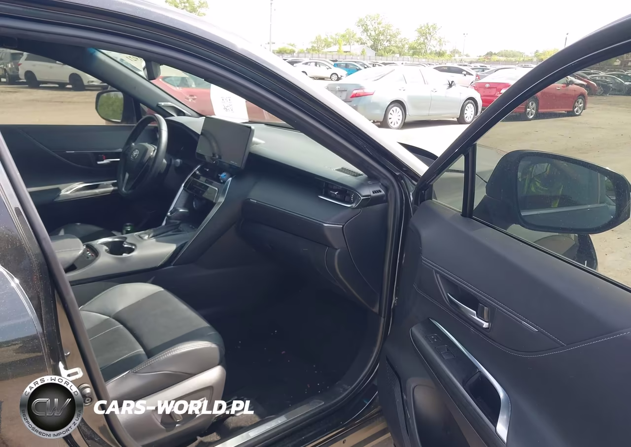 2021 Toyota Venza Limited VIN:JTEAAAAHXMJ030923 - 5