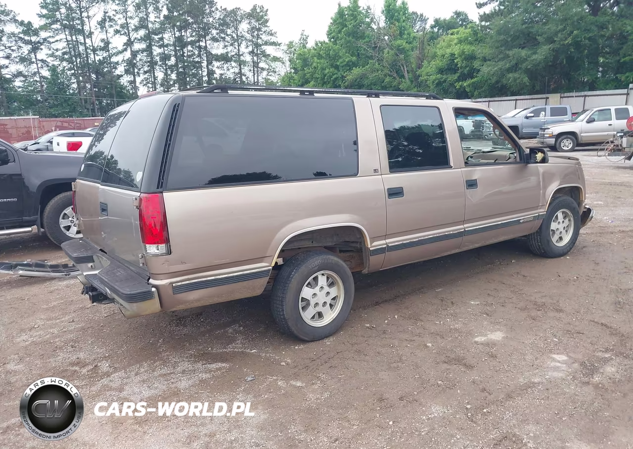 1995 Chevrolet Suburban C1500 VIN:1GNEC16K3SJ301281 - 4