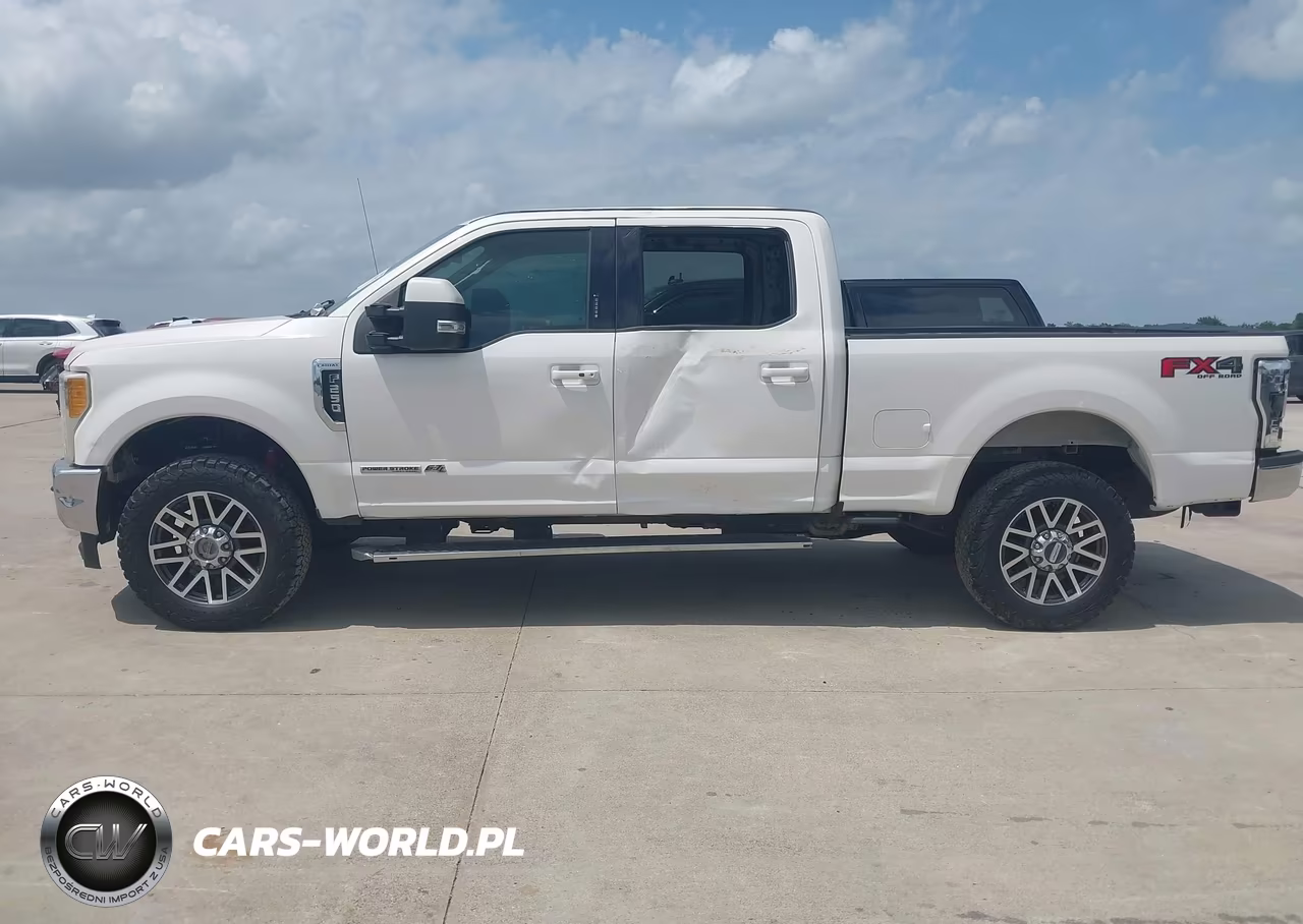 2017 Ford F-250 Lariat VIN:1FT7W2BTXHEB39888 - 13