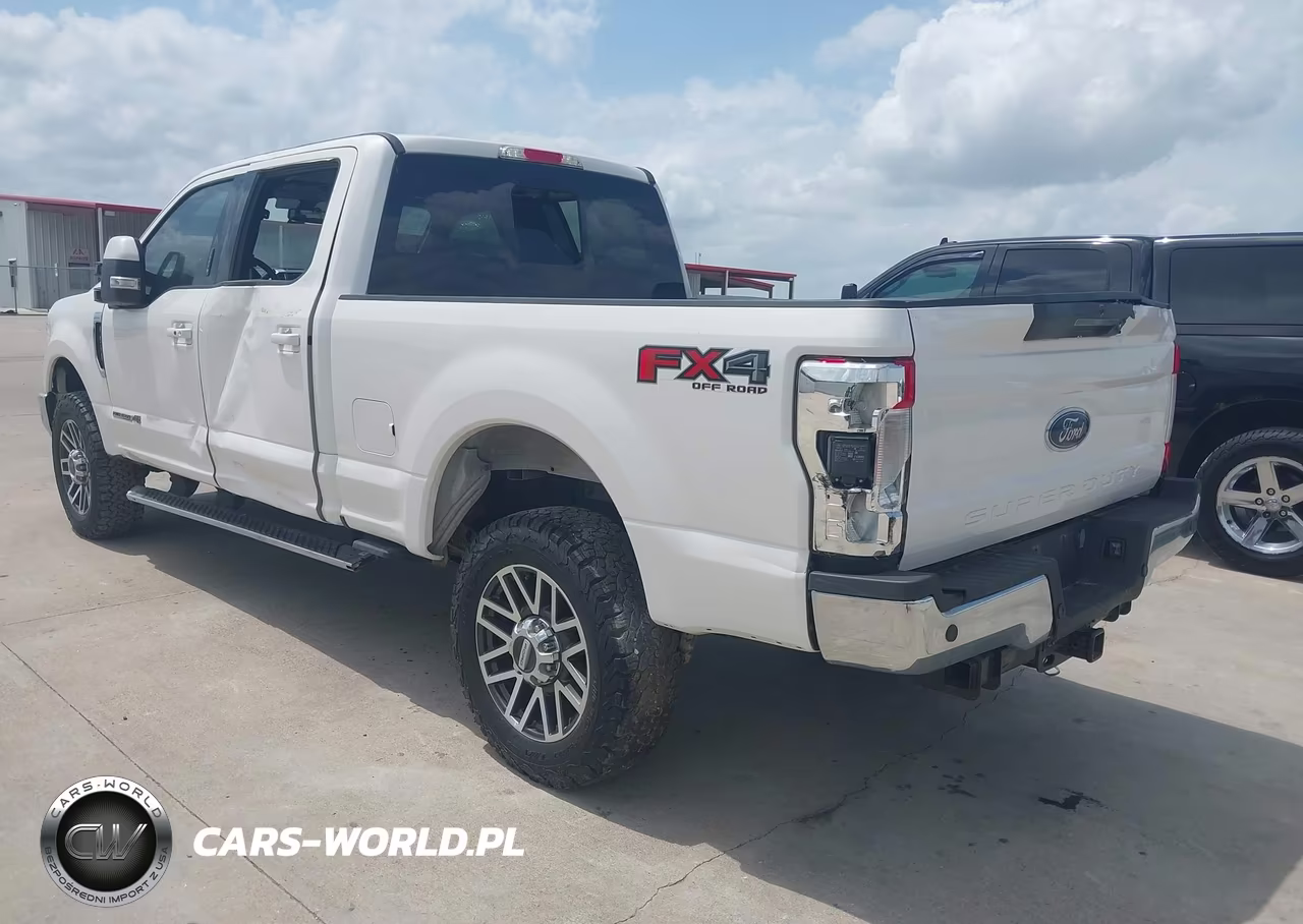 2017 Ford F-250 Lariat VIN:1FT7W2BTXHEB39888 - 3