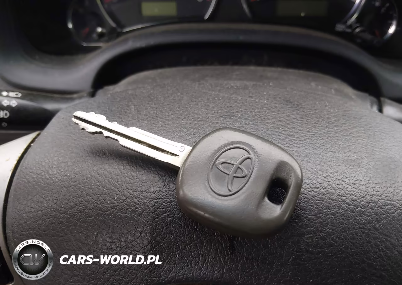 2011 Toyota Corolla S VIN:2T1BU4EE8BC635839 - 11