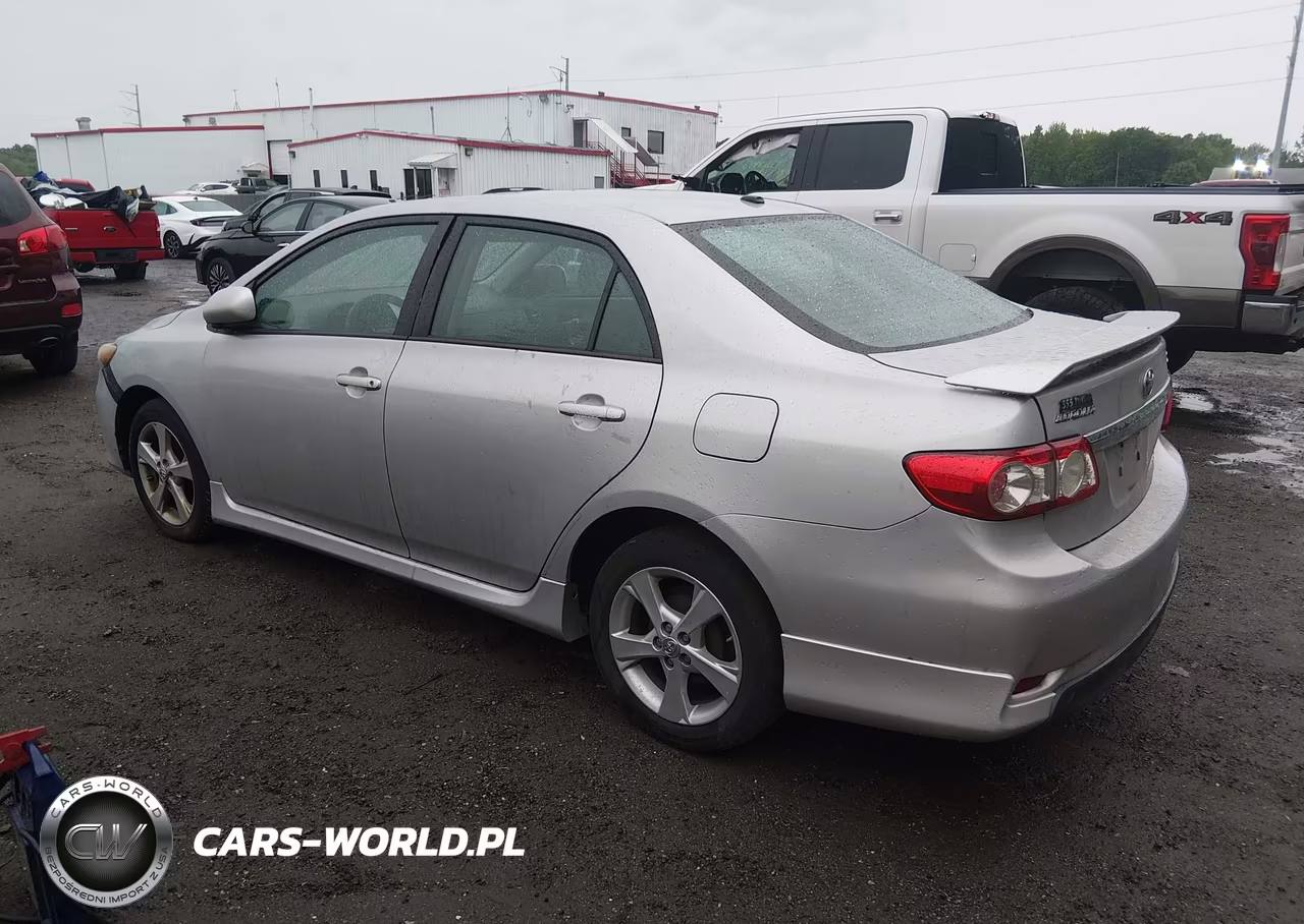 2011 Toyota Corolla S VIN:2T1BU4EE8BC635839 - 3