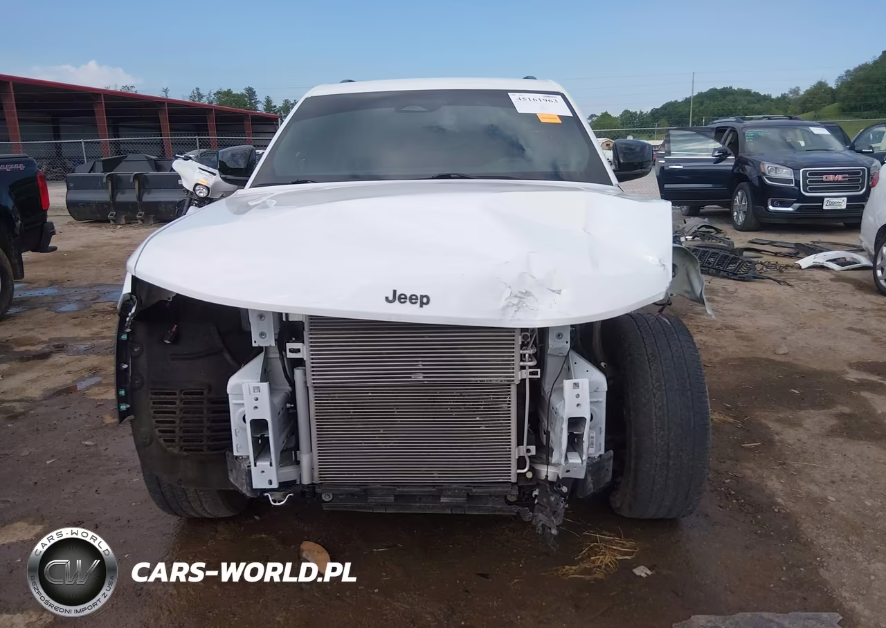 2024 Jeep Grand Cherokee Altitude 4X4 VIN:1C4RJHAG6R8938842 - 13