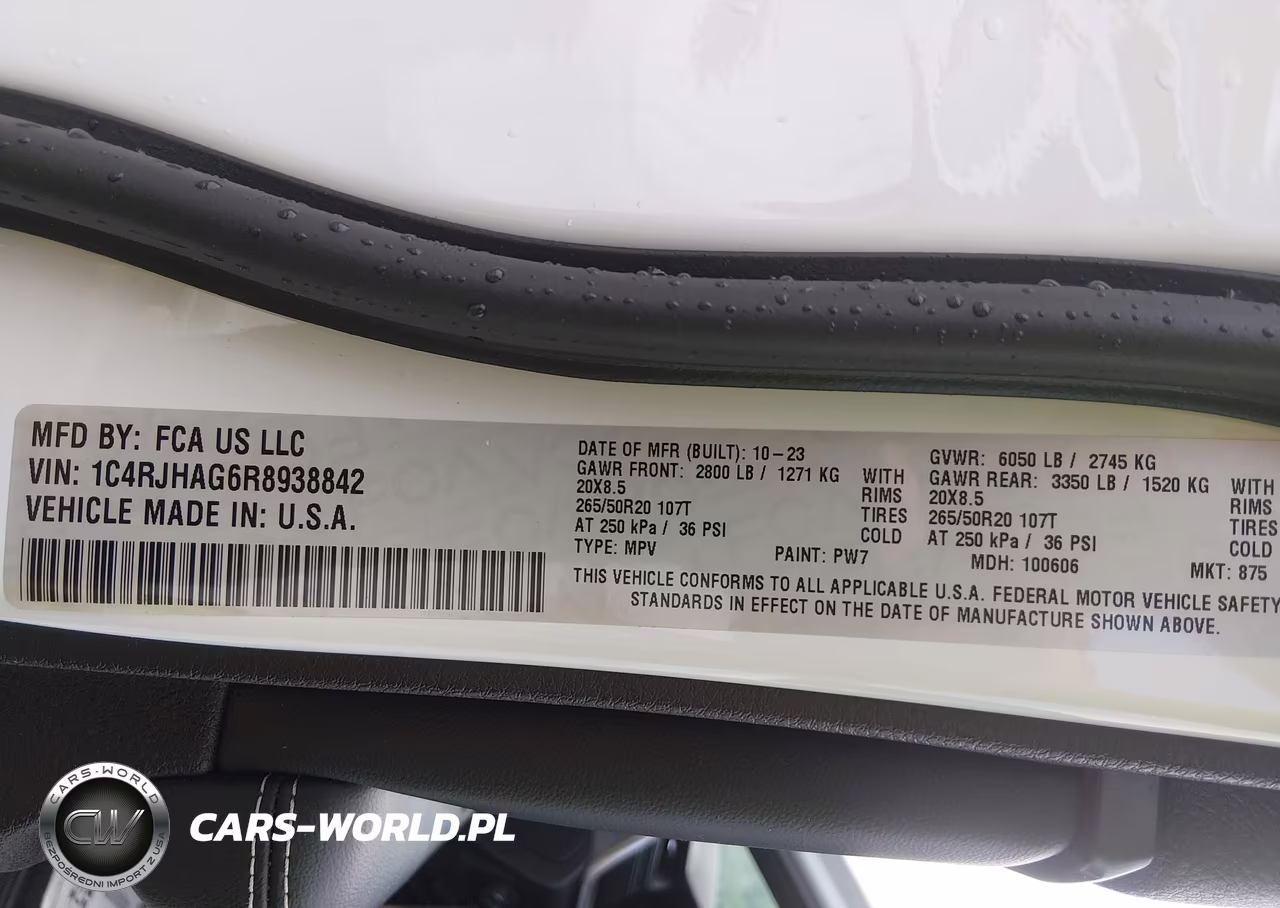 2024 Jeep Grand Cherokee Altitude 4X4 VIN:1C4RJHAG6R8938842 - 9