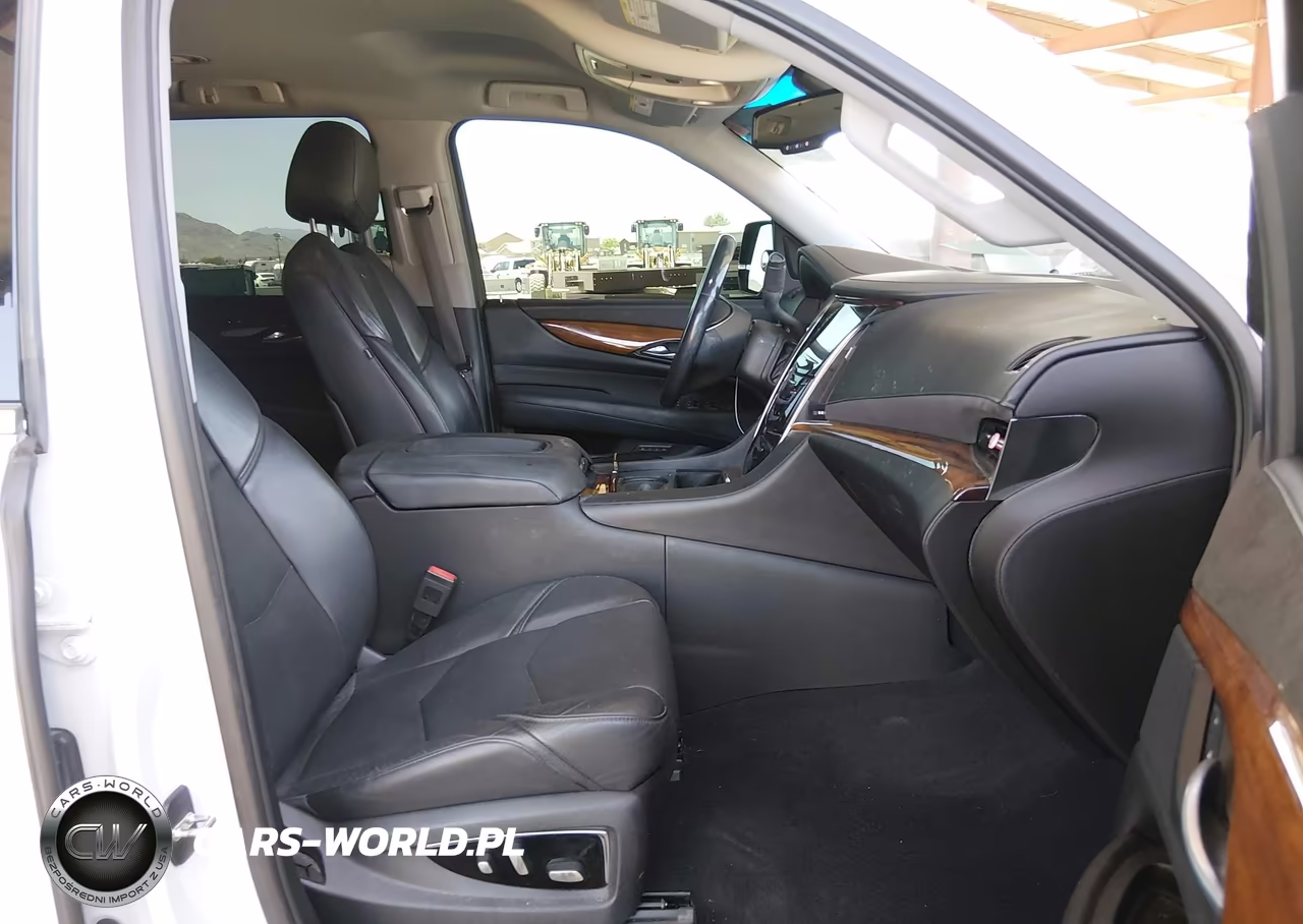 2017 Cadillac Escalade Standard VIN:1GYS4AKJ2HR123468 - 5