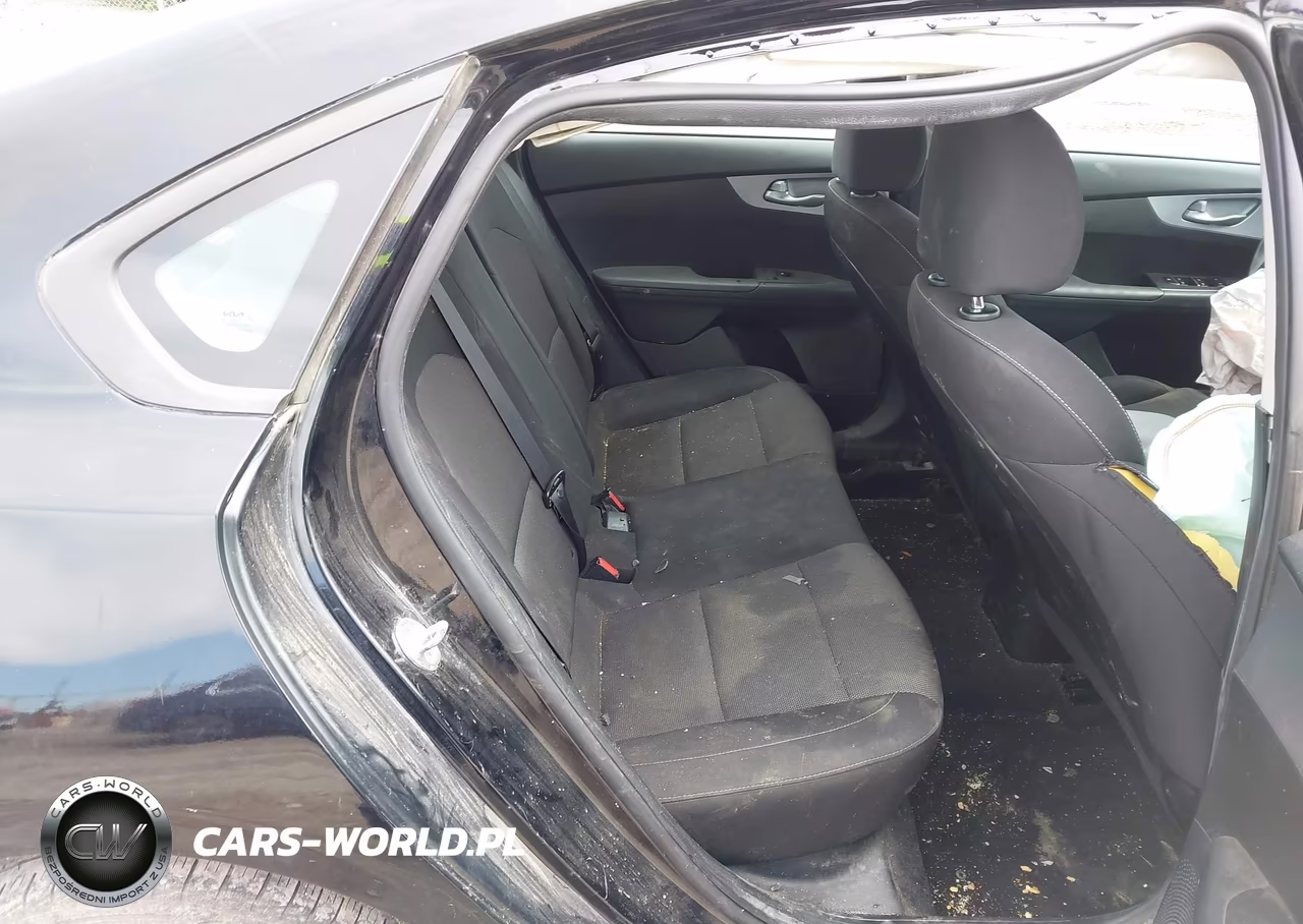 2023 Kia Forte Lxs VIN:3KPF24AD4PE530745 - 8